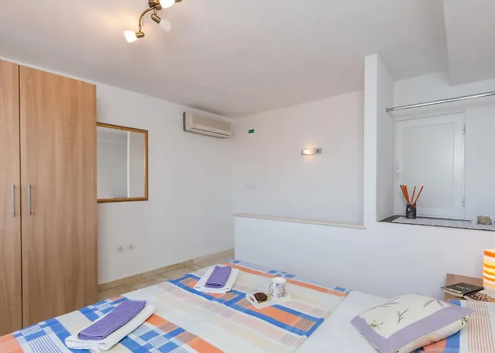公寓 Lovro - Duplex One Bedroom With Terrace And Partial Sea View 1 *